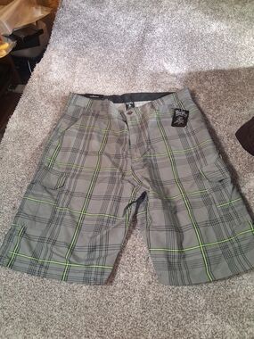 Blue Gear Men's cargo board shorts NWT